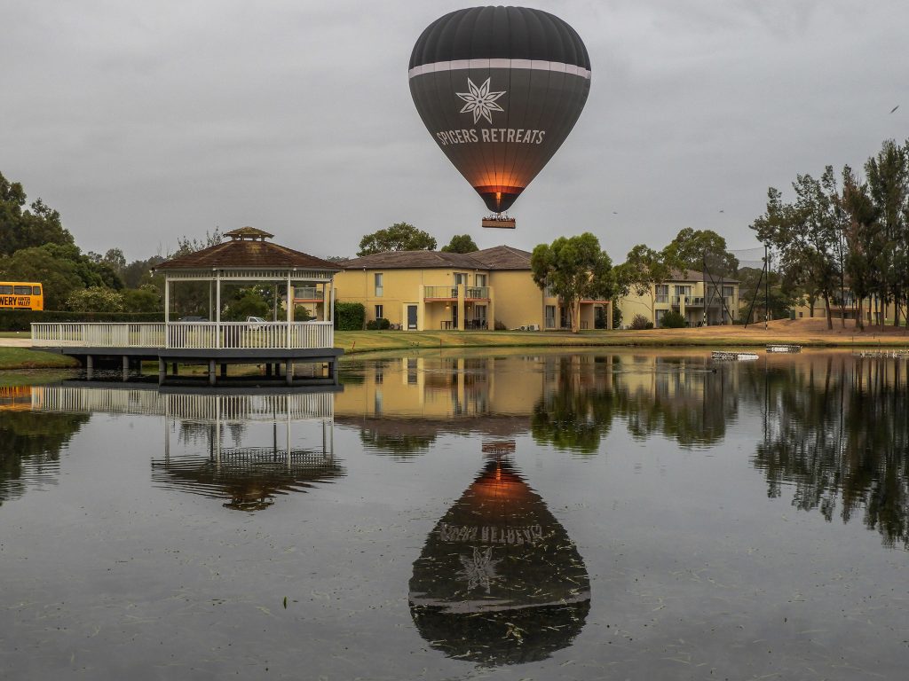 spicers retreats hot air balloon flying over the hunter valley